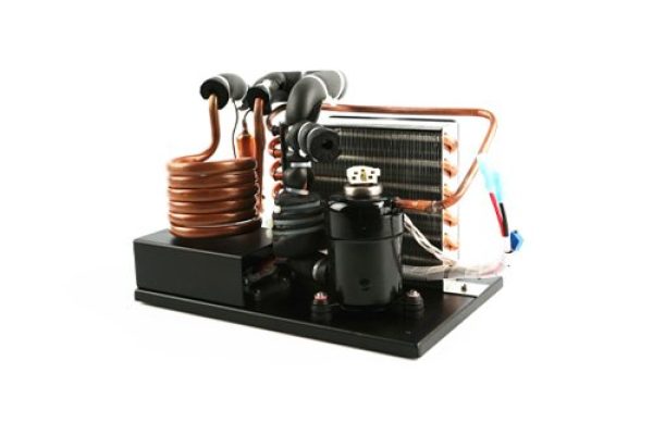 Copper-coil-liquid-chiller